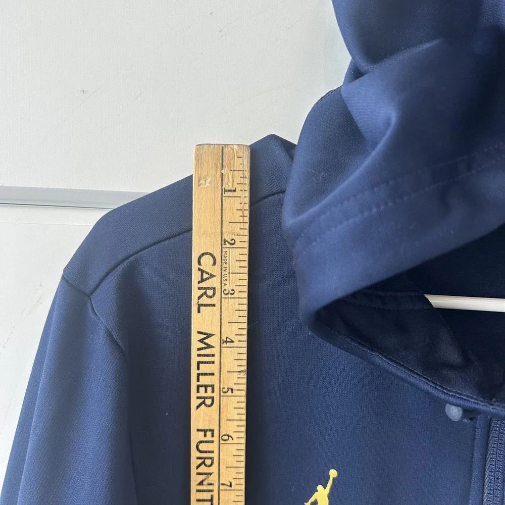 Jordan Marquette Golden Eagles Basketball Therma-FIT Full Zip Hoodie Navy M